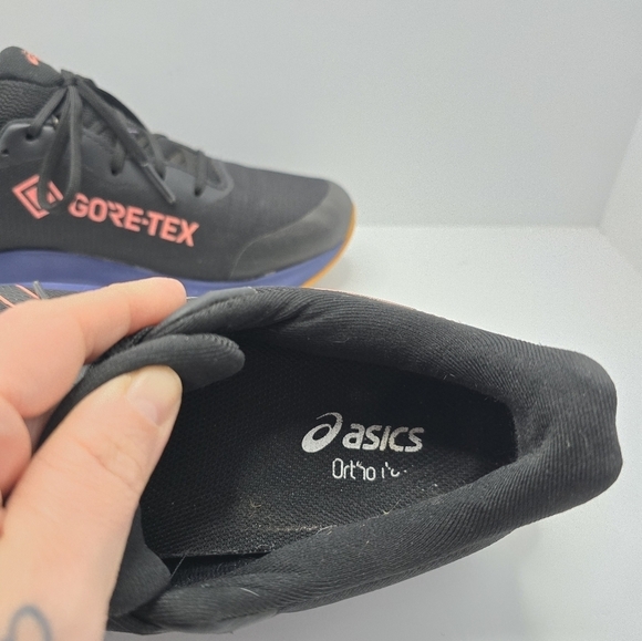 Asics | Gel-Pulse 14 'Black Shocking Orange' Gore-Tex running sneakers | WMS 7.5 - Picture 8 of 14